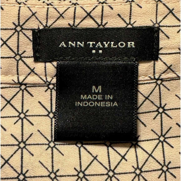 Ann Taylor Pop Over Blouse size M - Picture 6 of 7